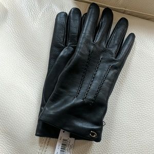 Coach leather gloves brand new with boxes